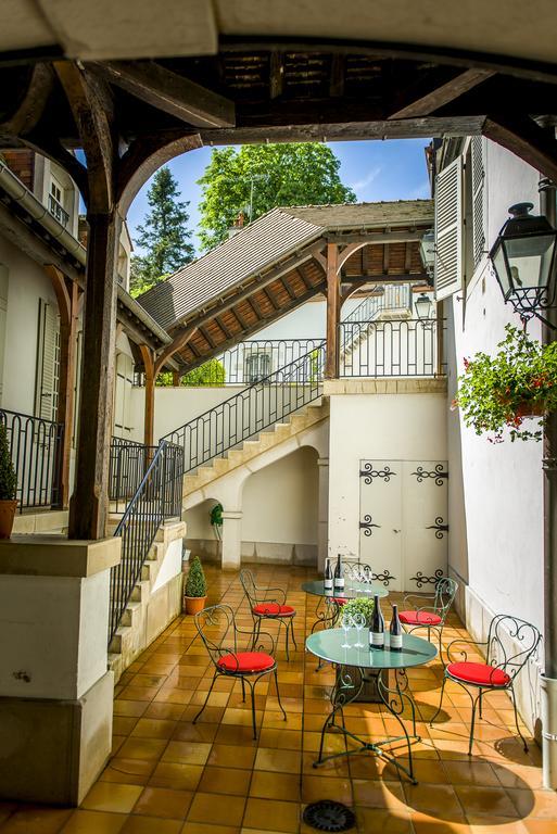 Chateau Du Petit Musigny A Chambolle Bagian luar foto