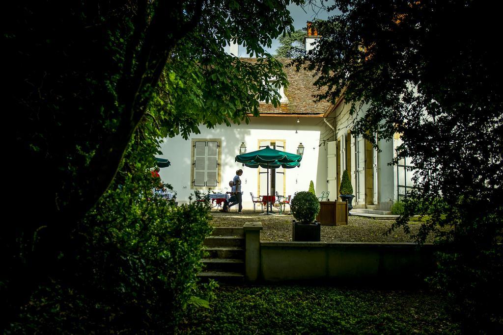 Chateau Du Petit Musigny A Chambolle Bagian luar foto